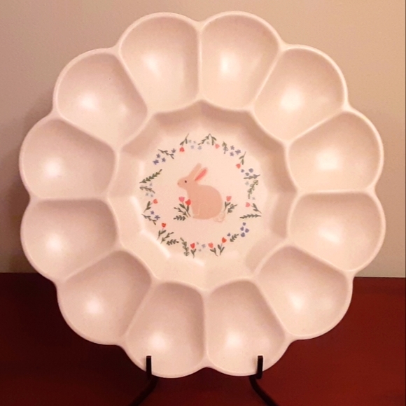 4-Piece NEW Easter Serveware Set - Picture 4 of 6